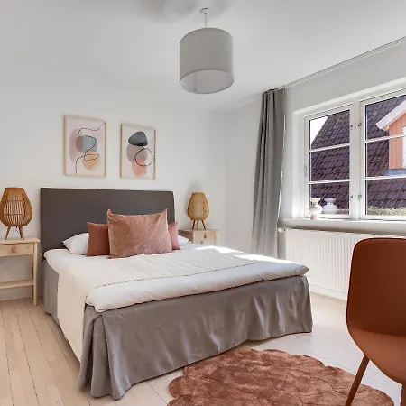 Apartment Sanders Charm - Endearing Two-bedroom With Shared Garden Copenhagen