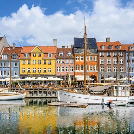 Apartment Sanders Charm - Endearing Two-bedroom With Shared Garden Copenhagen
