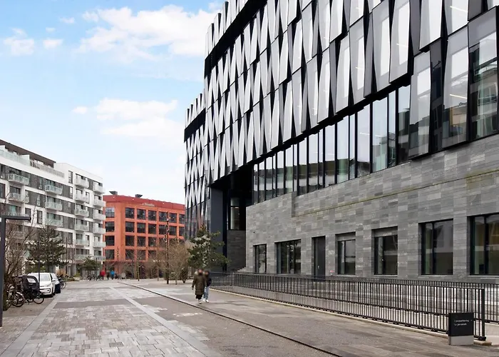 Charm 1 - Chic 2-bdr With Shared Garden Copenhagen