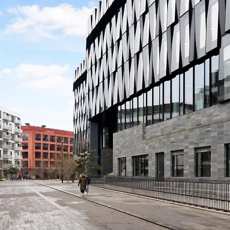 Charm 1 - Chic 2-bdr With Shared Garden Копенгаген