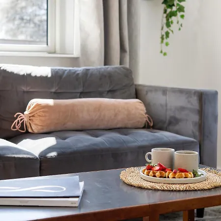 Charm 1 - Chic 2-bdr With Shared Garden Daire *